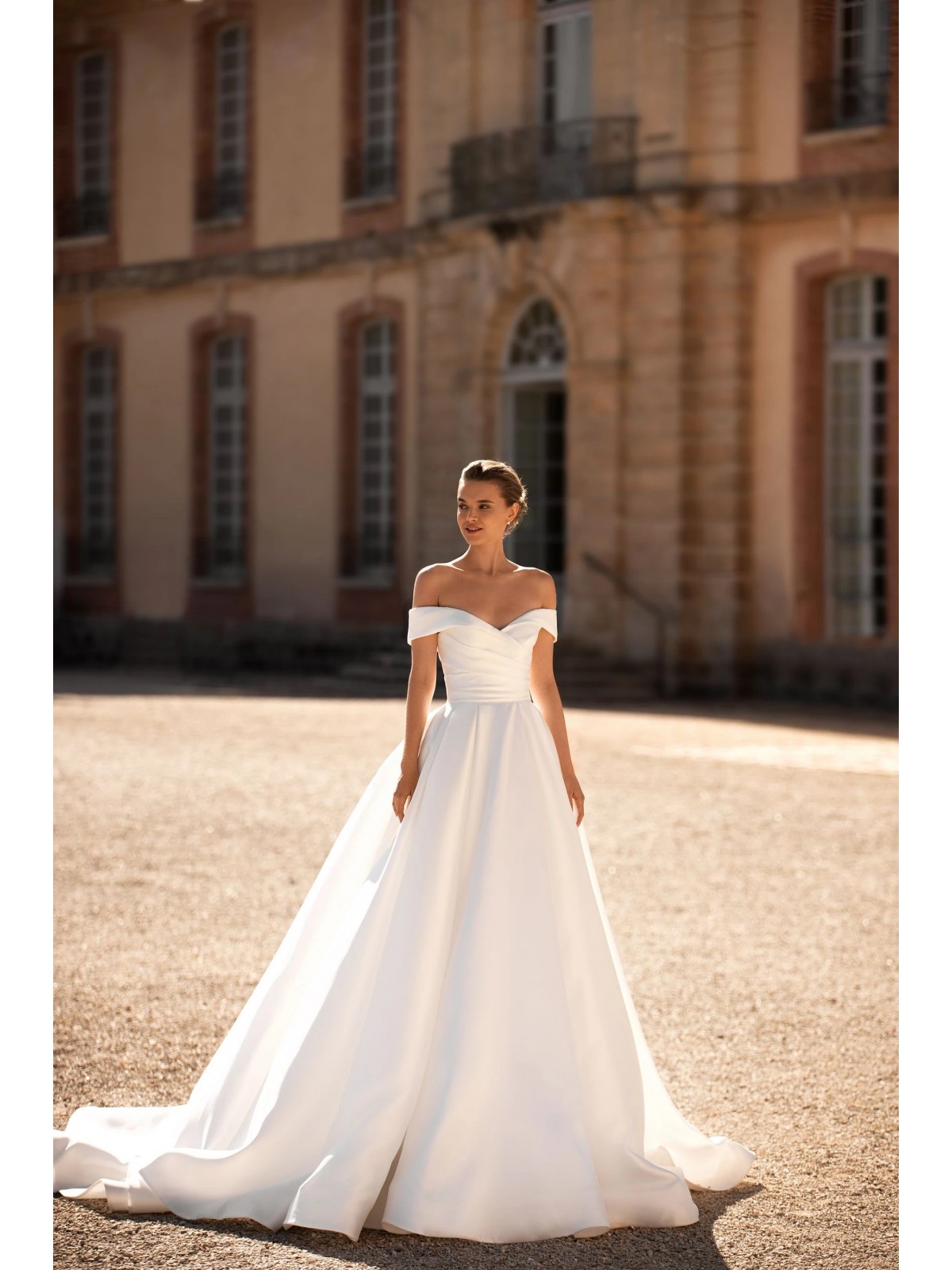 Luxury Wedding Dress - Amélie - LDK-08220.00.00